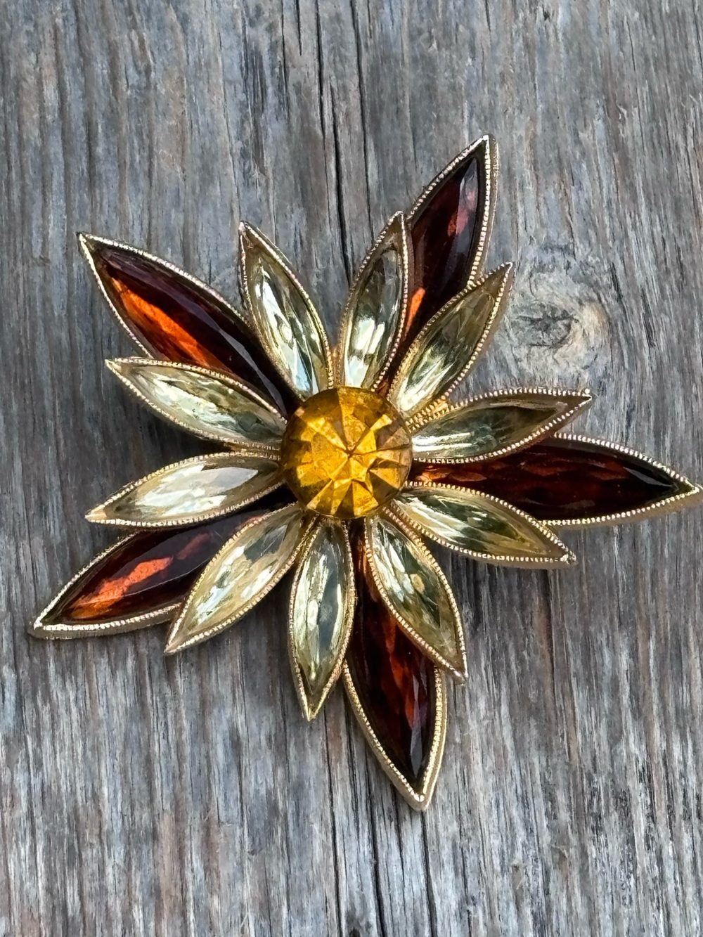 Vintage Amber Rhinestone Floral Brooch!